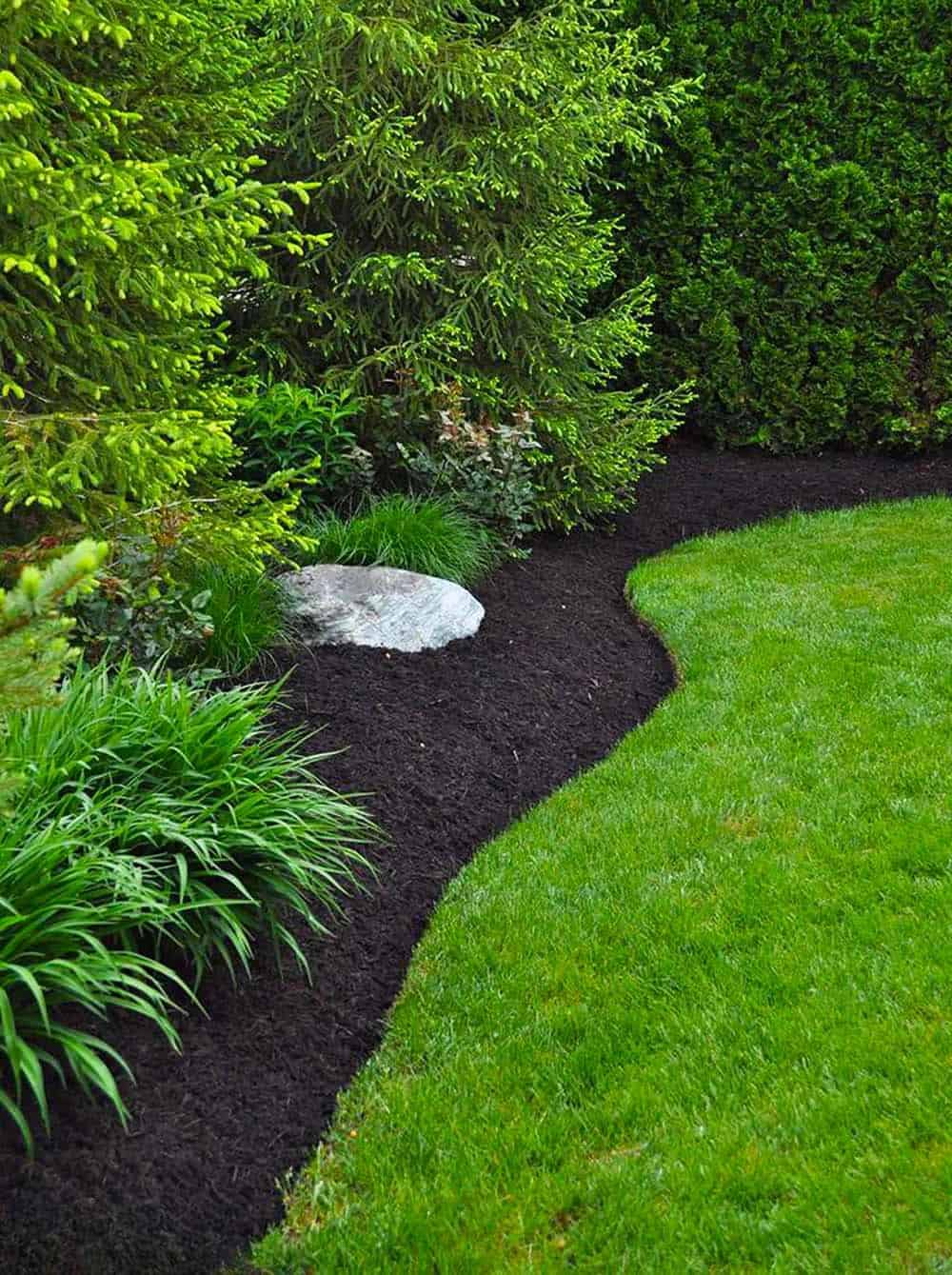 Lush Garden Edging