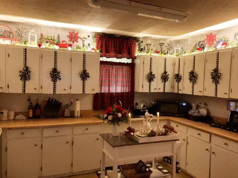 Kitchen Cabinets Christmas Decor