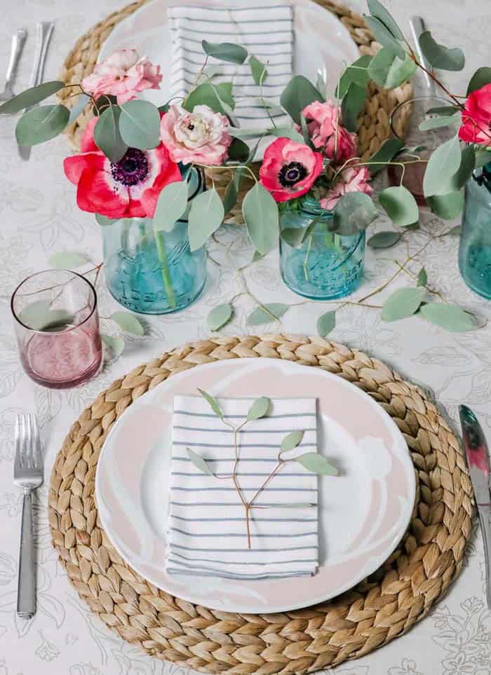 Farmhouse Floral Table Decor For Summer