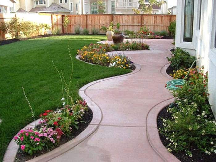 Integrated Flower Bed Patio