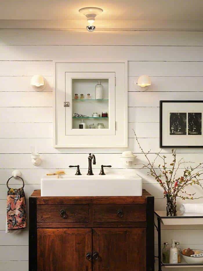 Farmhouse Chic With Recessed Cabinet