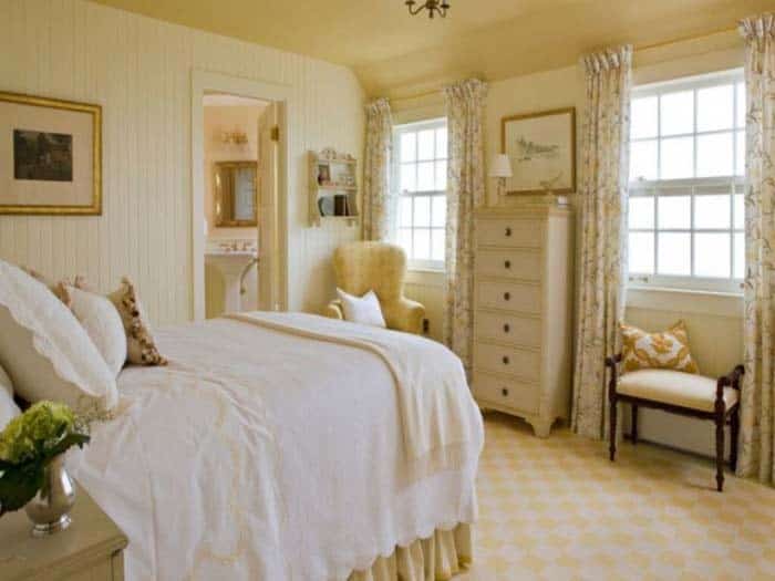 Refreshing Pastel Yellow Country-Style Bedroom Decor