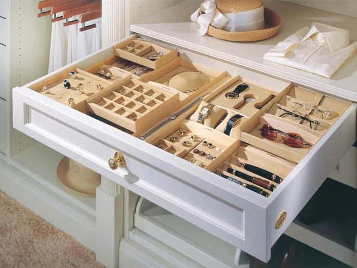 Luxurious Wooden Drawers for Bedroom Organization Ideas