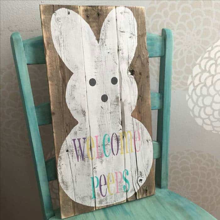 Welcome Guests with a Personalized Pallet Bunny Sign