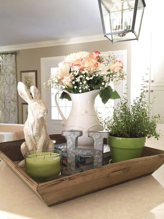 Surprise guests with an Oversized Spring Centerpiece