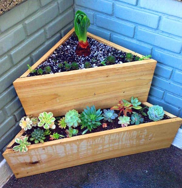 Utilize Corners for Your Rustic Tiered Garden Ideas