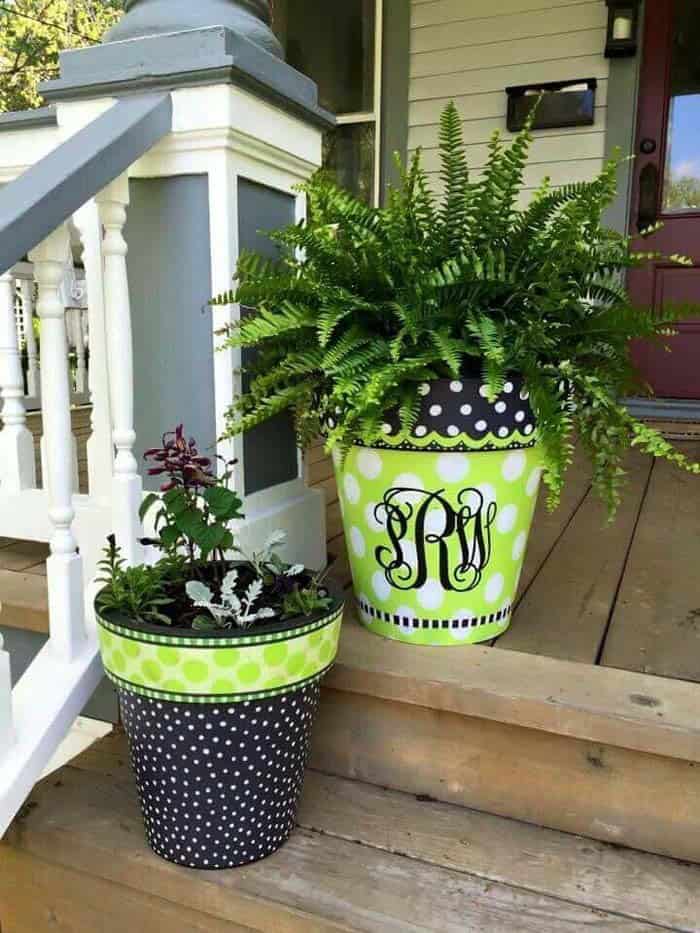 Make Your Front Door Pots Pop with Polka Dot Motifs