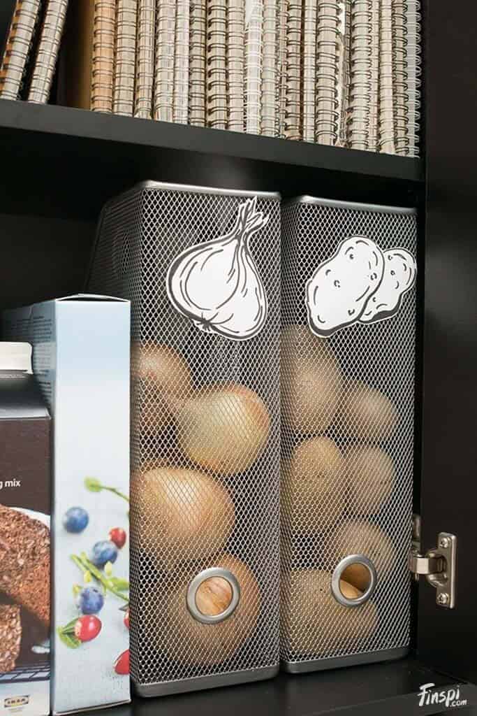 Fresh-Keeping Vegetable Shelf Organizers