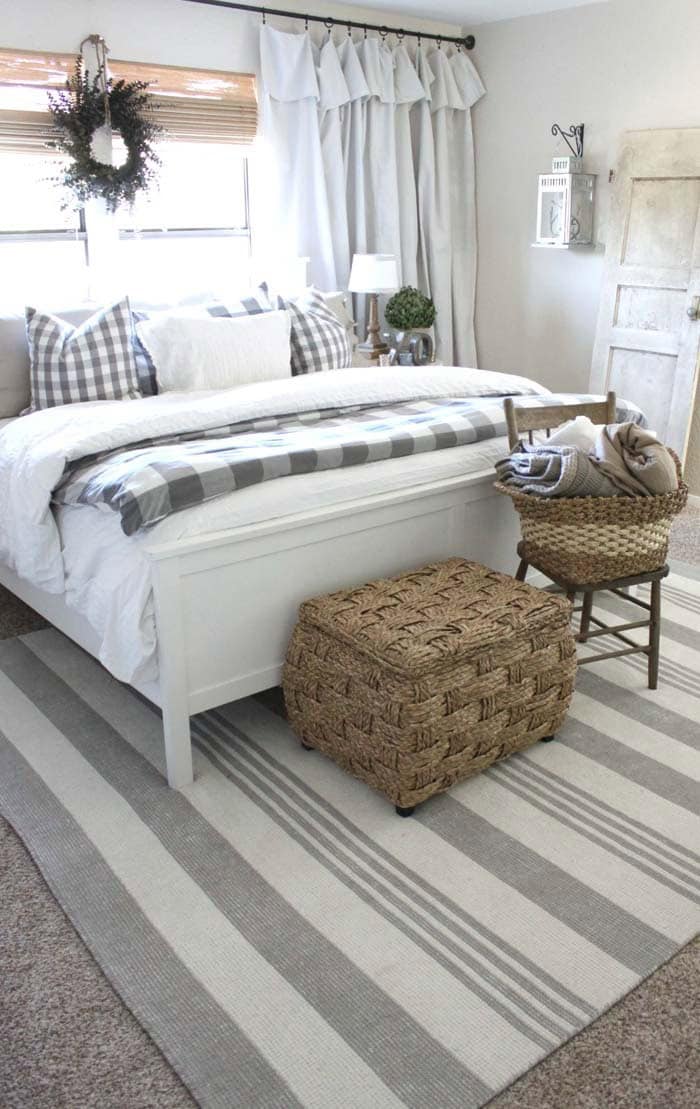 Incorporate Farmhouse Linens