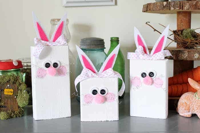 Craft a Unique Pallet Bunny Decoration