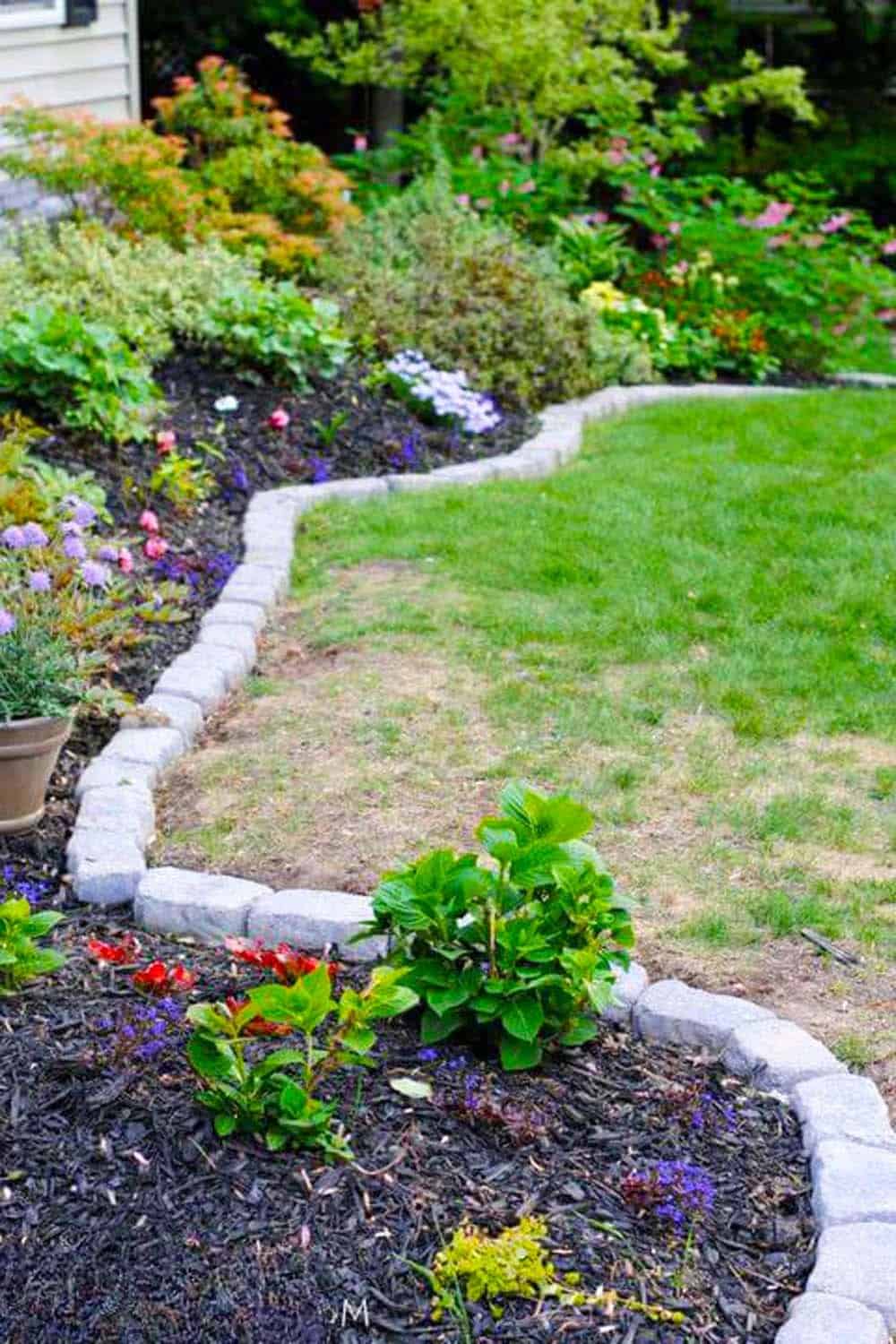 Curved Garden Beds