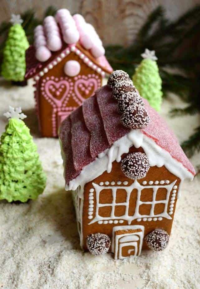 Create Rustic Gingerbread House Roofs with Candy Strips