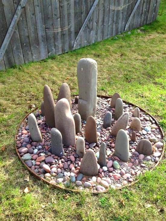 Build a Stone Circle