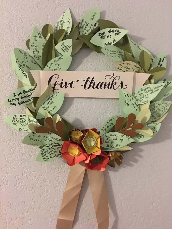 Make Thanksgiving Special with Custom Paper Wreath