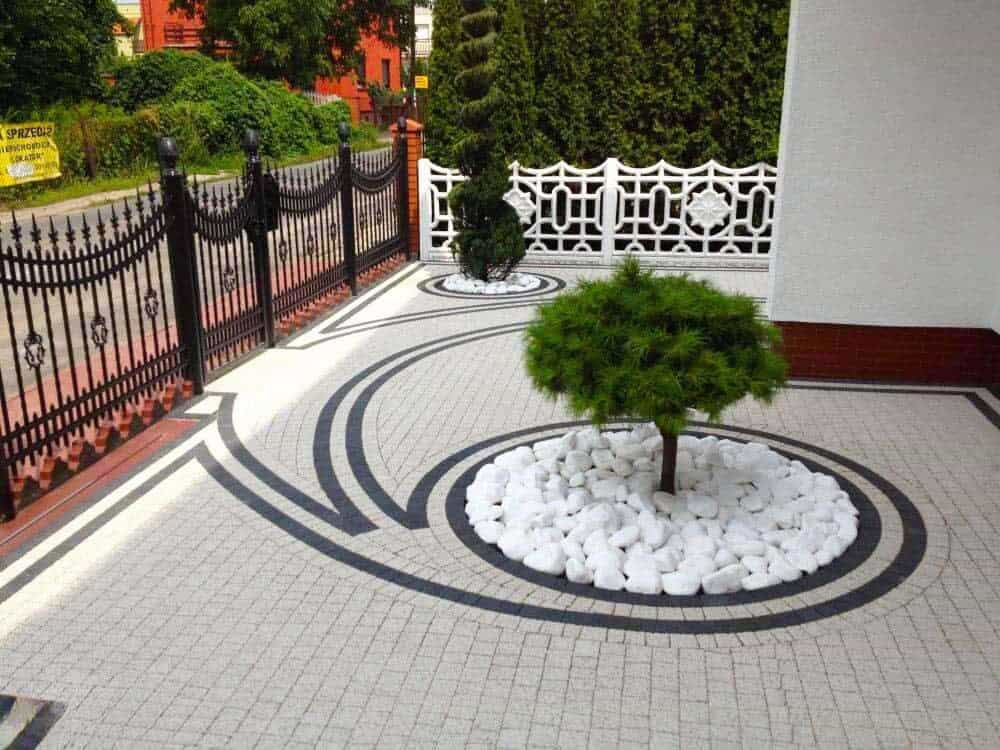 Geometric Patio Elegance