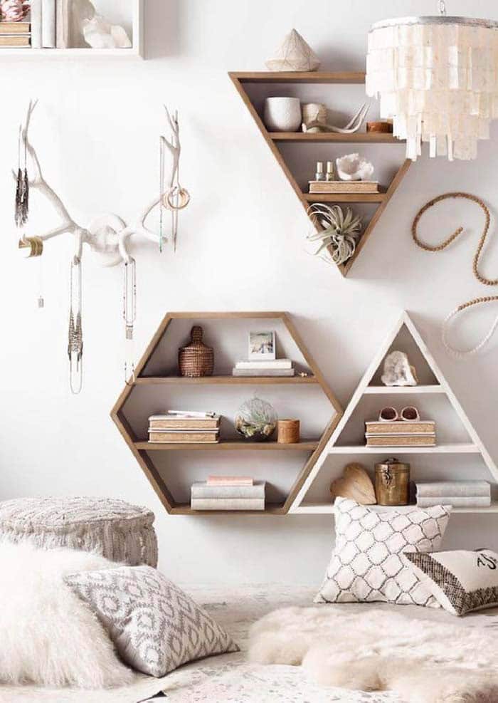 Craft Stylish, Bohemian Shelves From Reclaimed Wood