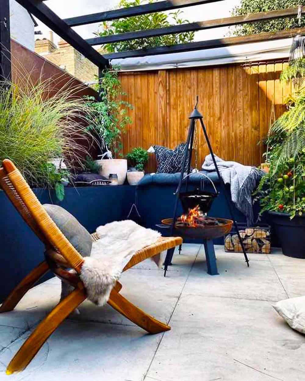 Urban Outdoor Lounge