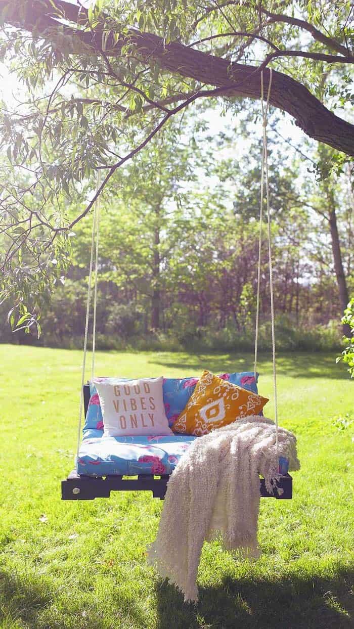 Enjoy the Simple Pleasure of Swinging from a Pallet Swing