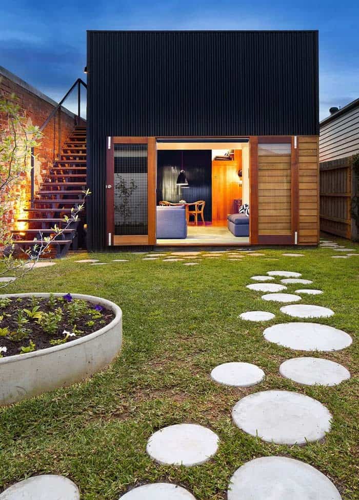 Create a Scandinavian Garden Walkway