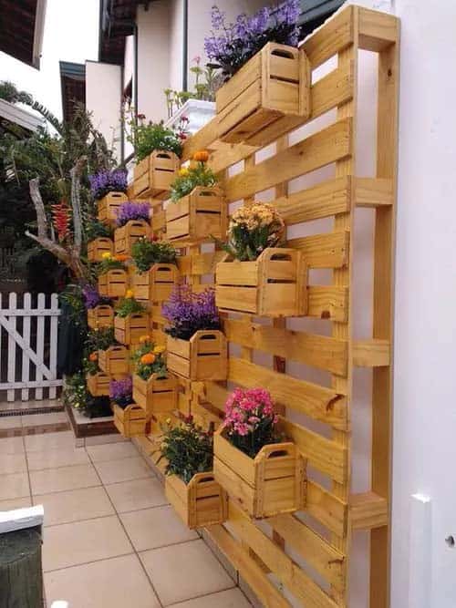 Get Creative With Your Pallets