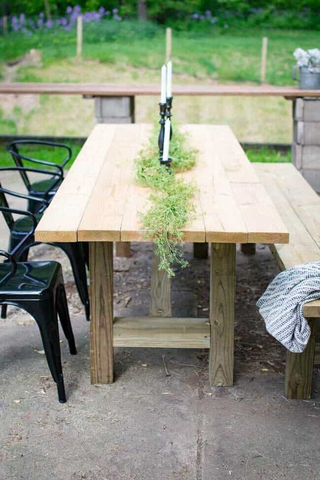 Bring a Farmhouse Ambiance to Your Patio