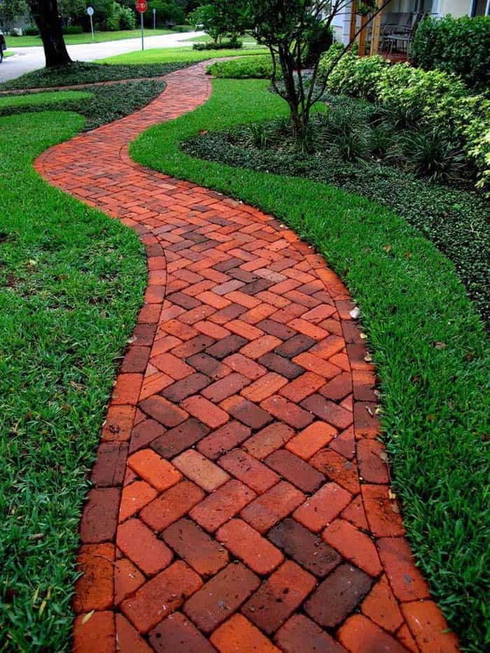 Use Traditional Red Bricks for a Contemporary Walkway