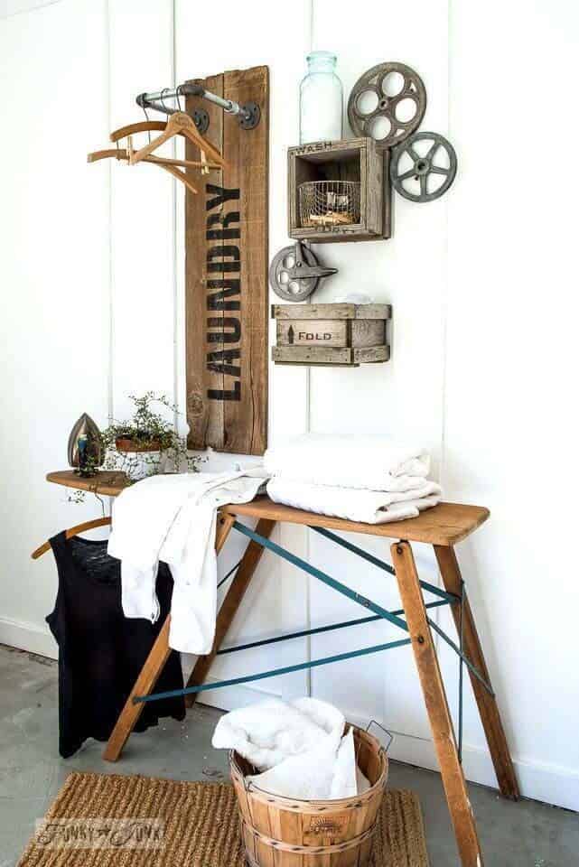 Country Style Hanging Rack