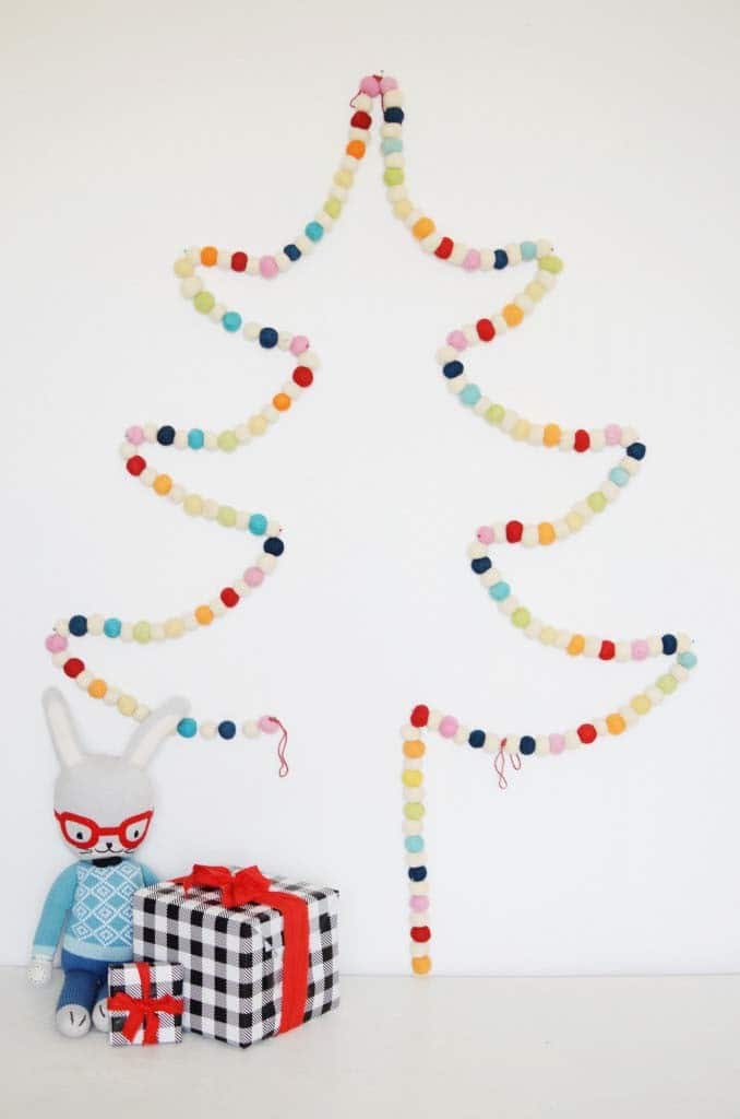 Create A Classic Tree Shape With A Felt Garland