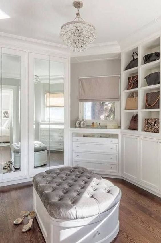 Include Mirrors in Your Walk-In Closet