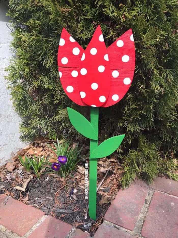 Vibrant Painted Tulip Yard Stake