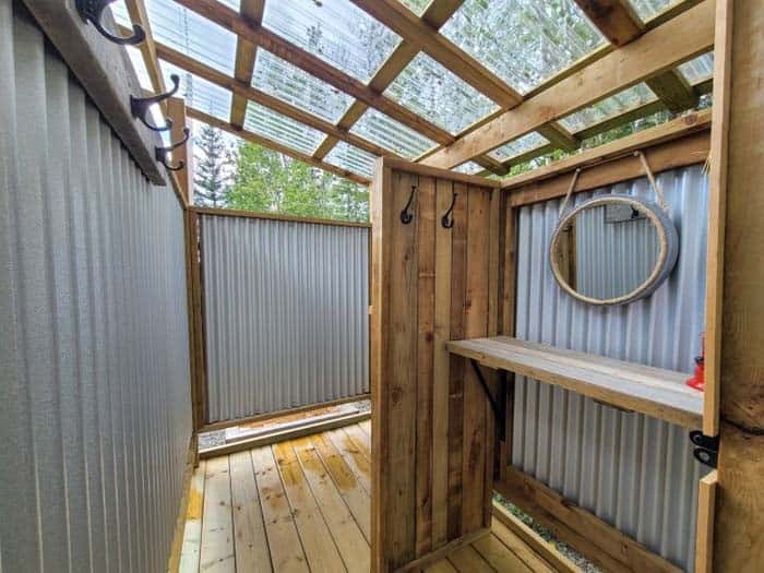 Summer House Outdoor Bathroom