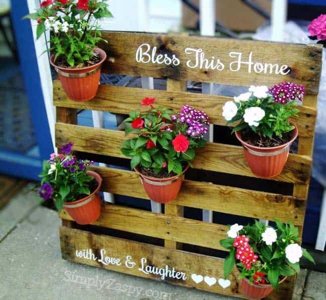 Build a Vertical Flower Planter with a Pallet and Clamps