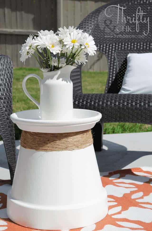 Spruce Up Backyard with an Inverted Flower Centerpiece