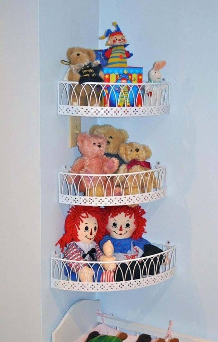 Store Stuffed Toys Effectively with Corner Metal Racks