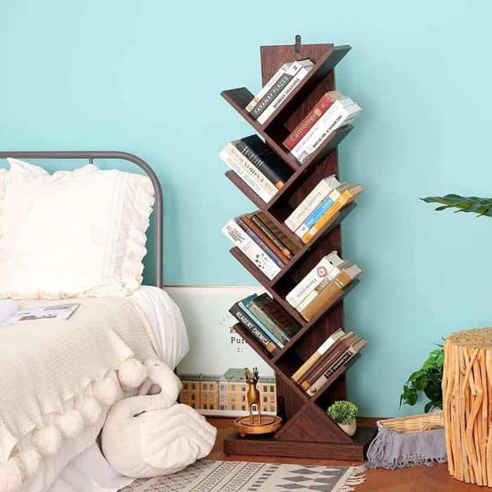 Tree-Style Bookshelf Maximizes Storage Space