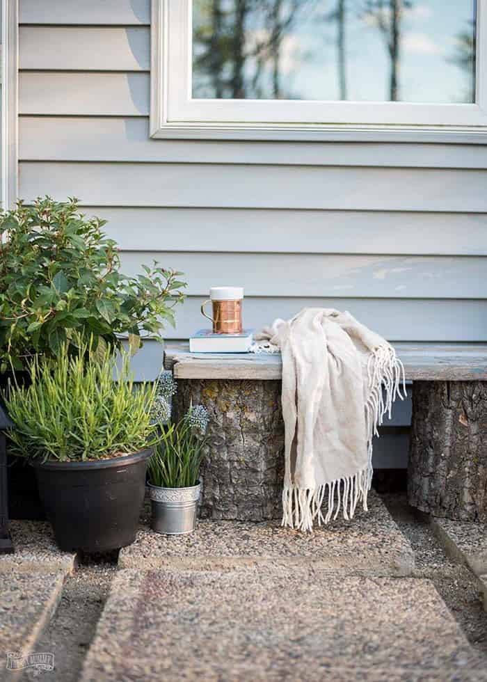 Wood Stump Bench DIY